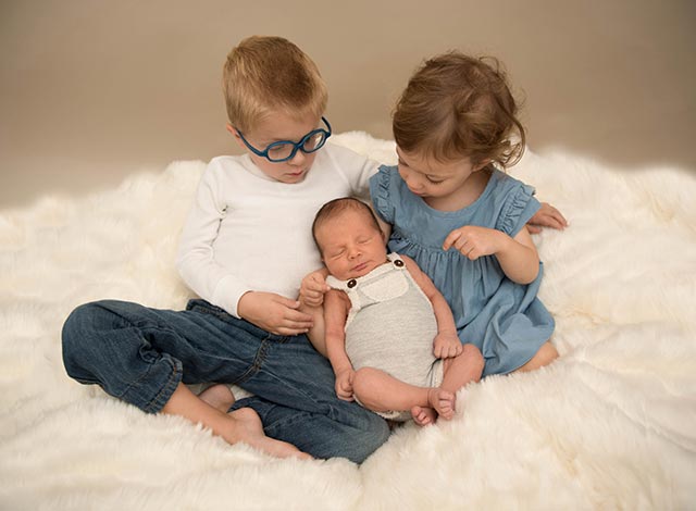 Brookside Baby - Blue Bell Baby Photographer